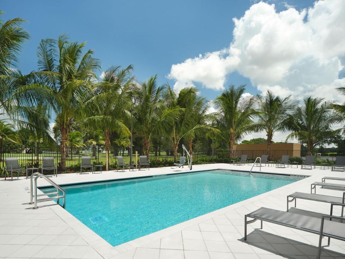 Fairfield Inn & Suites By Marriott Fort Lauderdale Northwest Тамарак Екстер'єр фото
