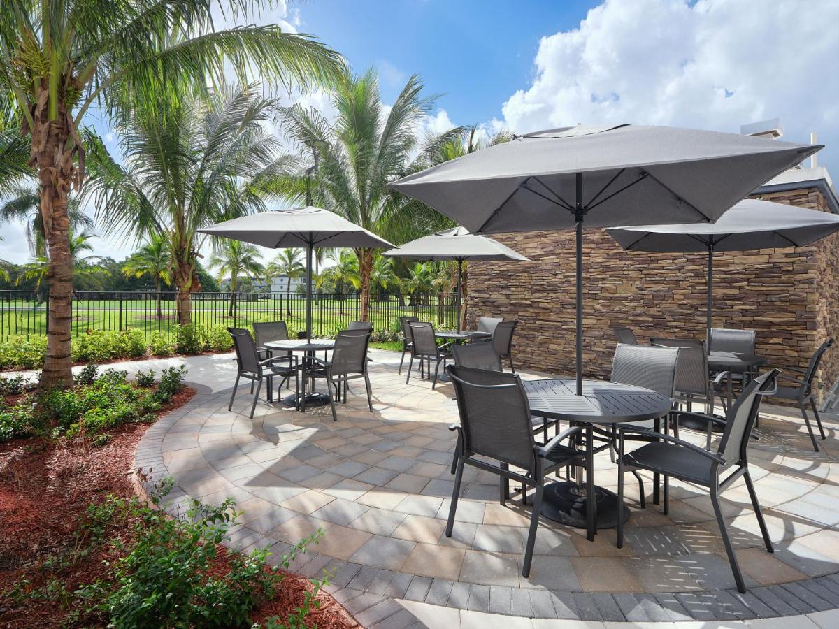 Fairfield Inn & Suites By Marriott Fort Lauderdale Northwest Тамарак Екстер'єр фото