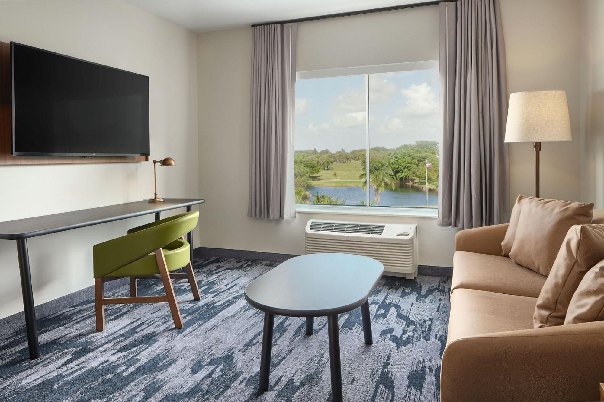 Fairfield Inn & Suites By Marriott Fort Lauderdale Northwest Тамарак Екстер'єр фото